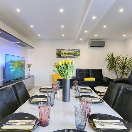 Luxury Holiday House 扎达尔 外观 照片