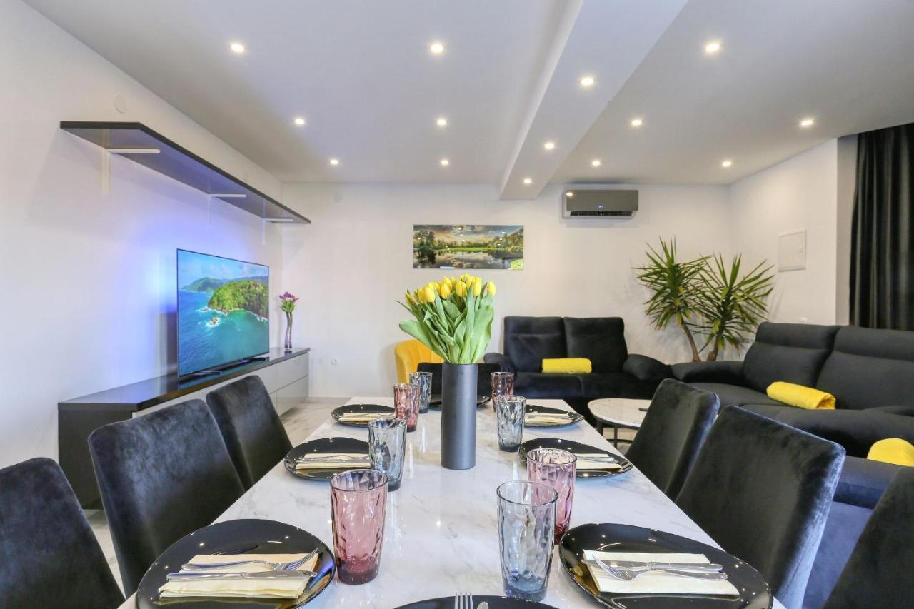 Luxury Holiday House 扎达尔 外观 照片